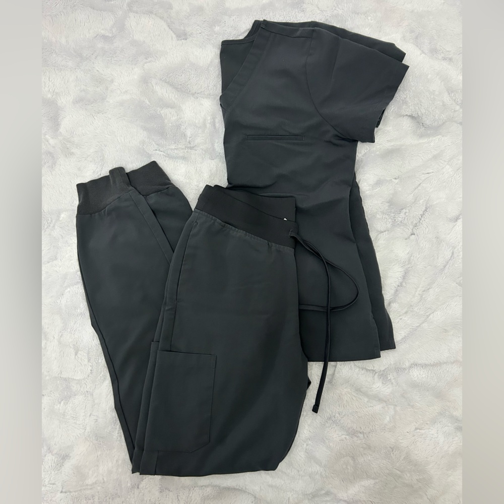 Charcoal scrub set